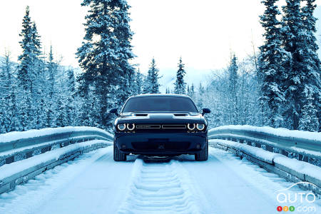 Dodge Challenger, in winter